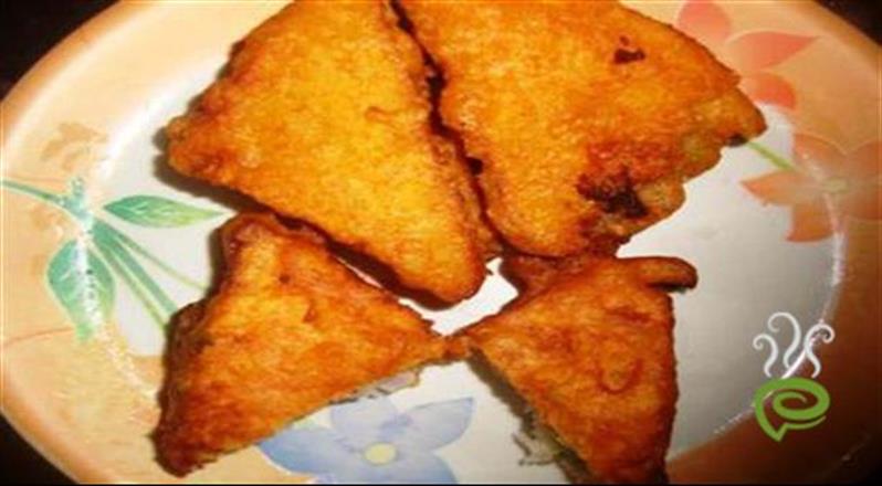 Potato Stuffed Bread Pakora