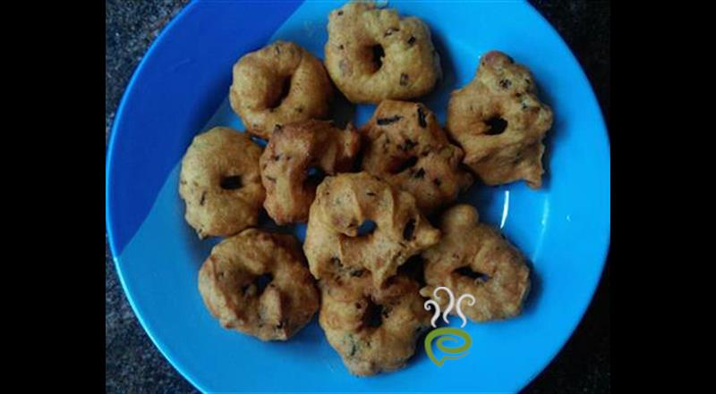 Restaurent Style Uzhunnu Vada