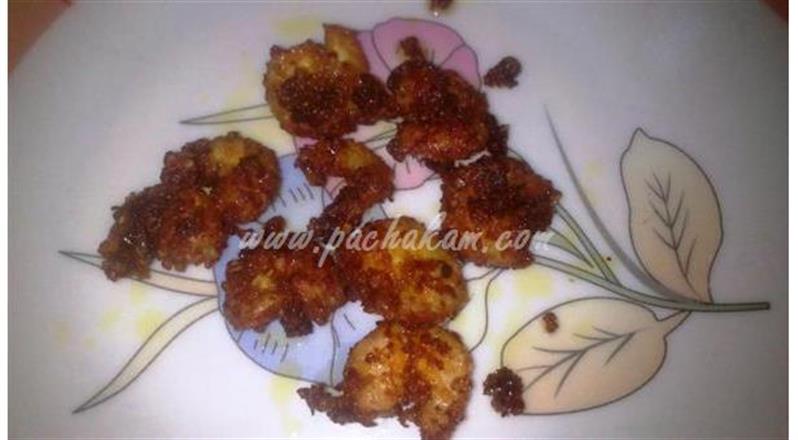 Sesame Powder Prawn Fry