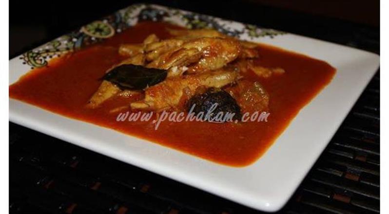 Spicy Fresh Anchovy Curry – pachakam.com
