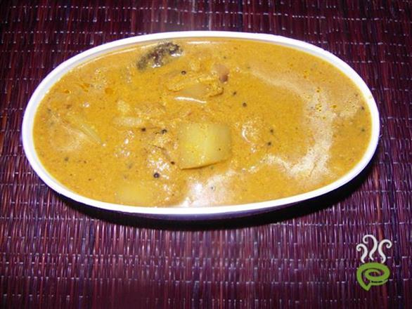 Kerala Potato Varutharacha Curry