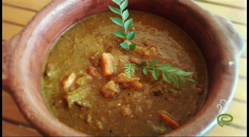 Varutharacha Sambar-Sambar With Roasted Coconut