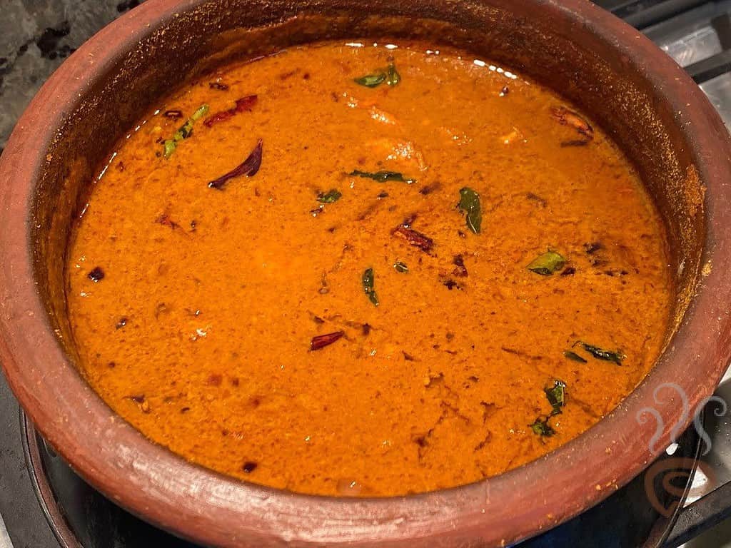 Chemmeen Curry (Prawns Curry)- Yellow Colour
