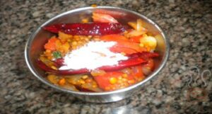 Thakkali Ulli Chammanthi | Red Chilli Red Chutney – pachakam.com