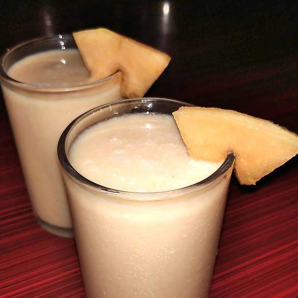 Musk Melon Milkshake | Cantaloupe Milkshake | Shamam Milkshake – pachakam.com