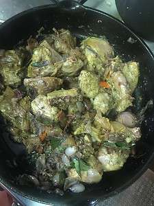 Malabar Varutharacha Chicken Curry – pachakam.com