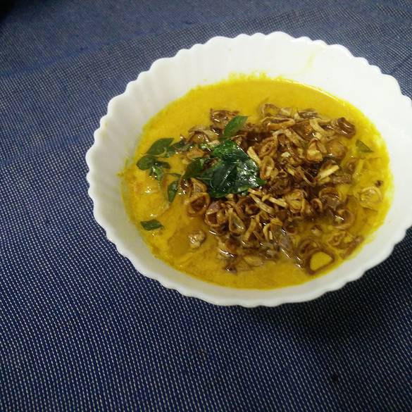 Angamaly Manga Curry