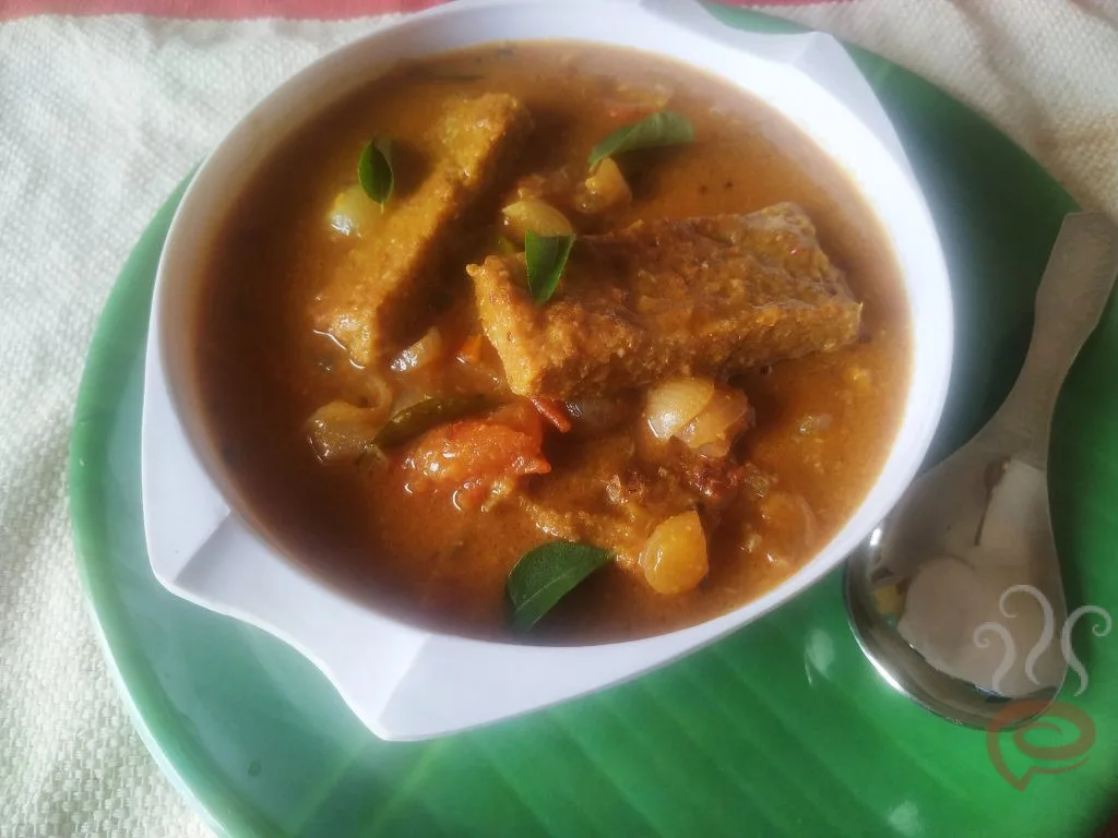 Saiva Meen Kuzhambu | Vegetarian Fish Curry