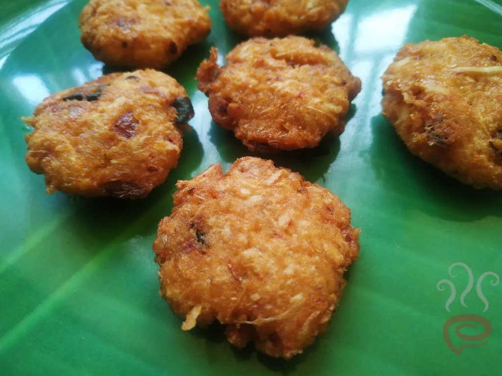 Maravalli Kizhangu Vada | Tapioca Vada