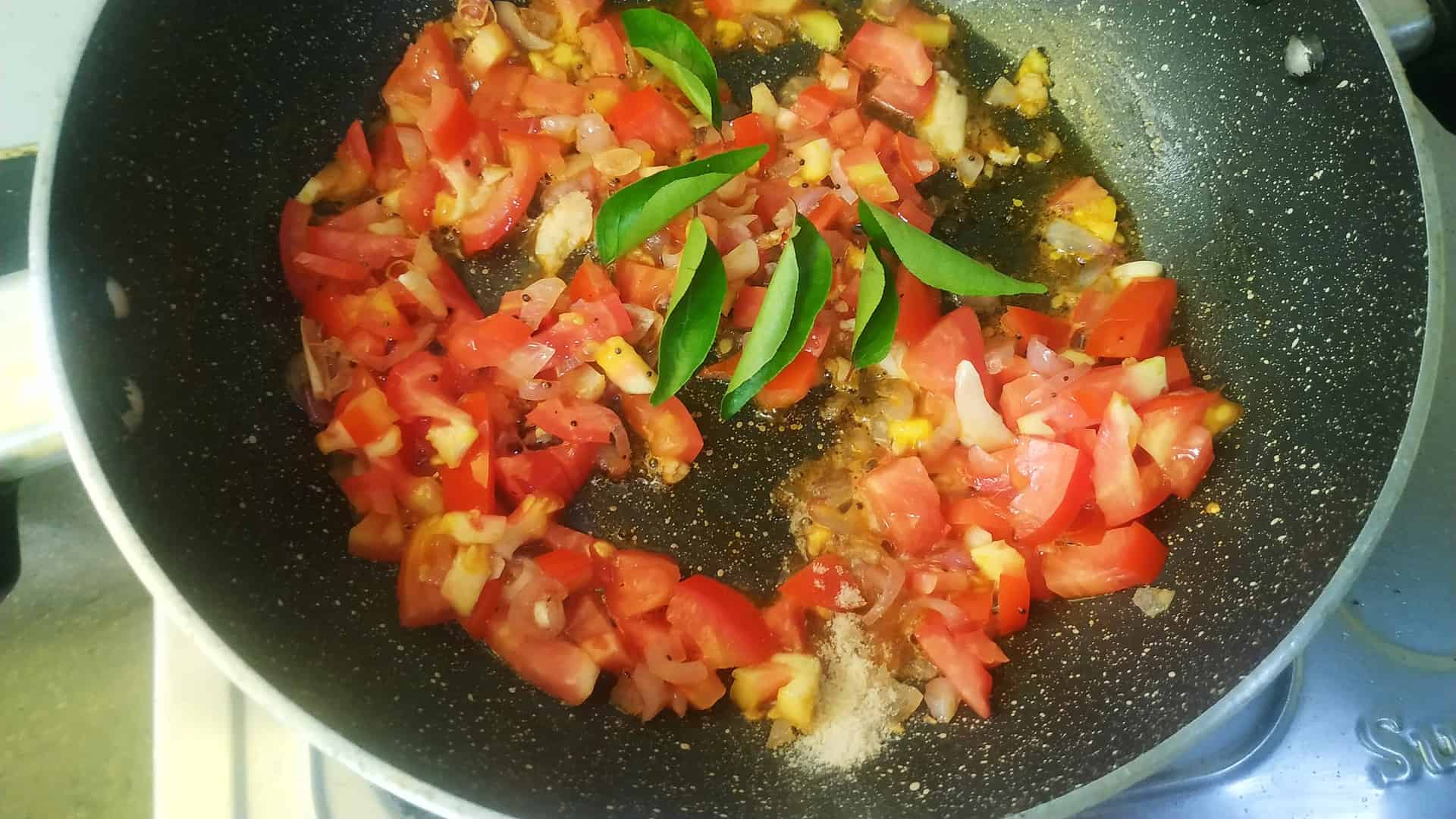 Mutton Rasam | Mutton Bone Rasam Recipe - pachakam.com