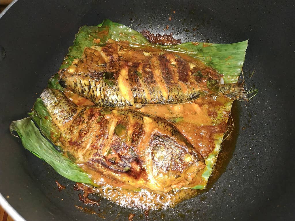 South Indian Fish Fry | Fish Fry in Banana Leaf