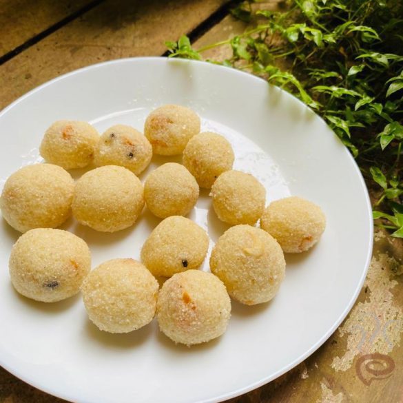 Rava Laddu Without Coconut | Easy Traditional Diwali Recipe – pachakam.com