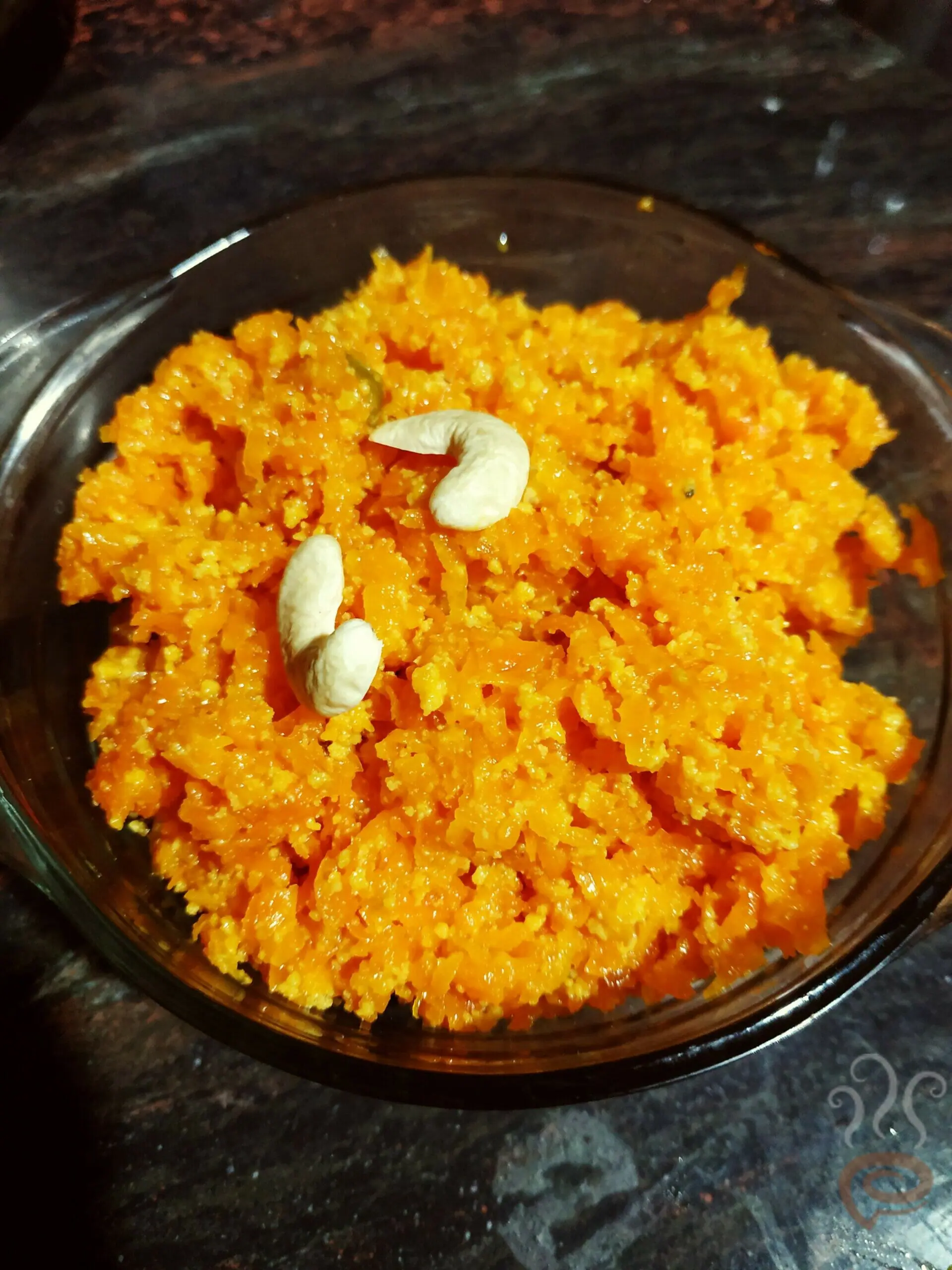 Gajar Ka Halwa With Condensed Milk | Carrot Halwa With Milkmaid