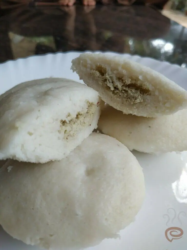 Chutney Stuffed Idli