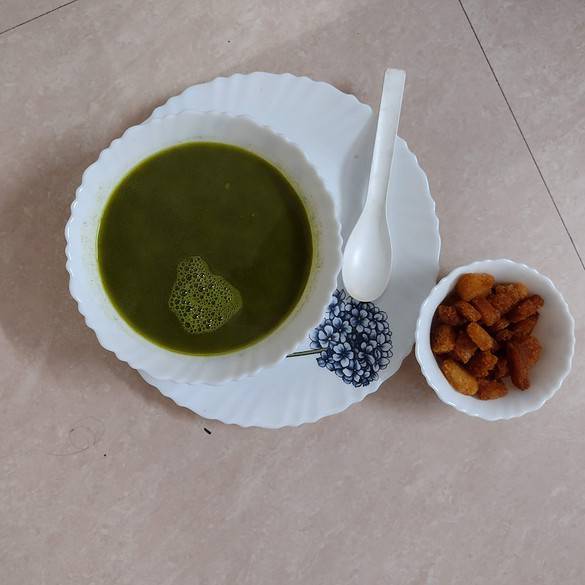 Naadan Cheera Ela Soup | Spinach Leaves Soup – pachakam.com