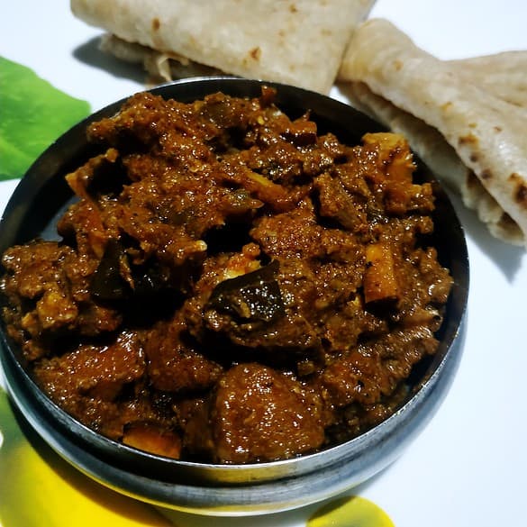 Simple And Easy Malappuram Beef Varattiyathu – pachakam.com