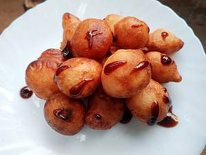 Luqaimat | Crunchy Sweet Dumplings – pachakam.com