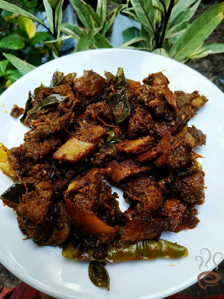 Kalyana veetile style Beef Varattiyathu | Beef Ularthiyathu