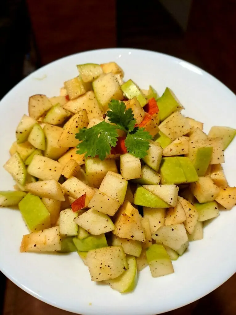 Easy Apple Salad