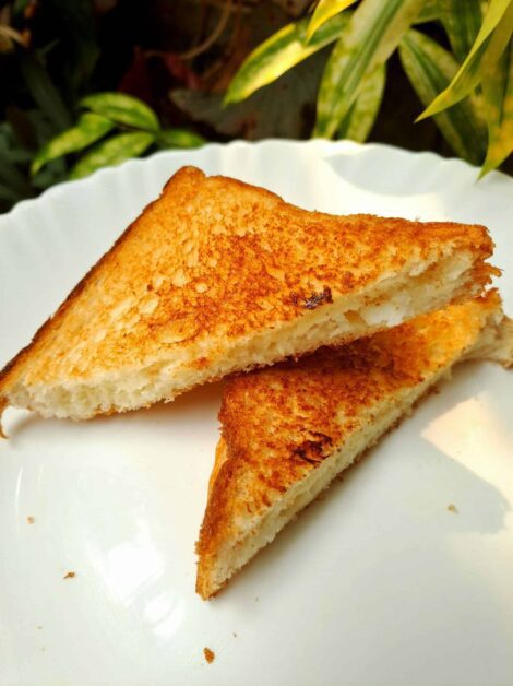 Sweet Bread Sandwich | 5-Minute Sweet Breakfast Sandwich