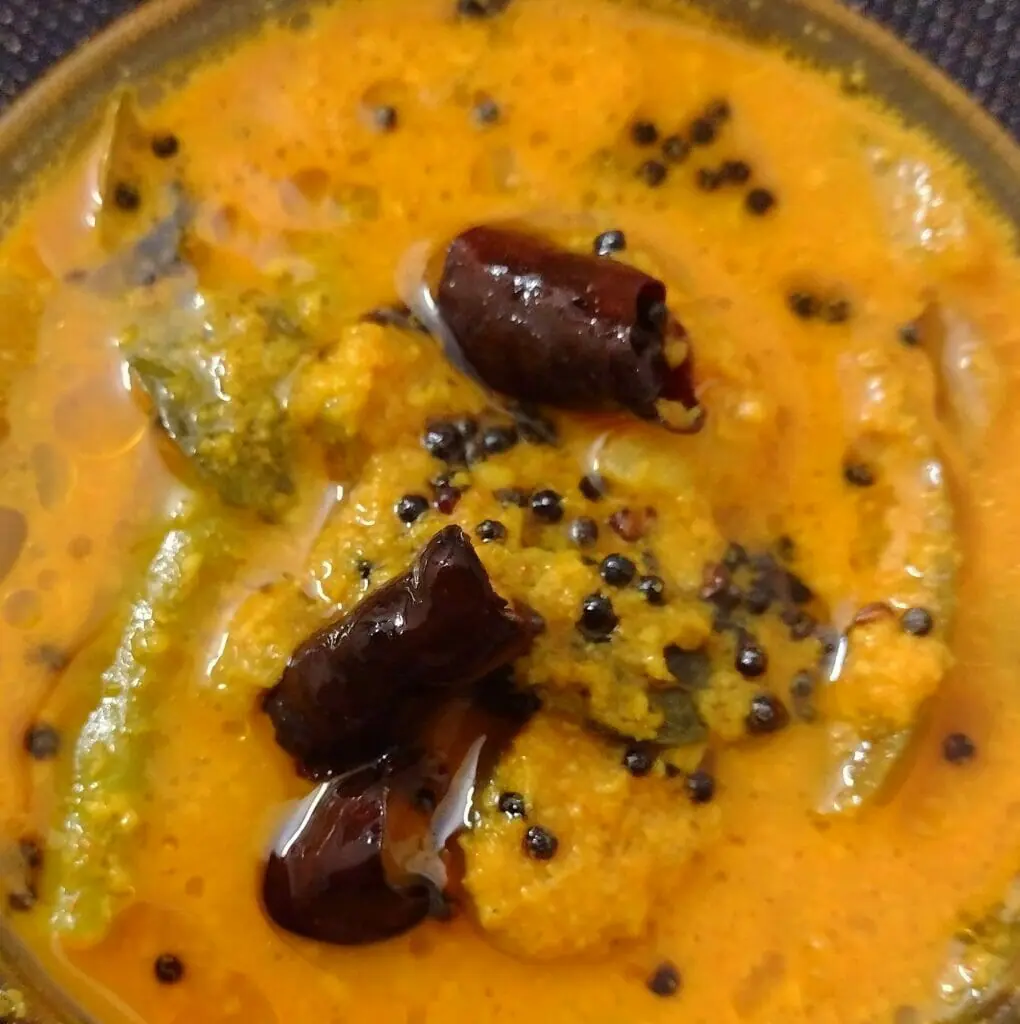 Irumban Puli Curry | Kerala Style Bilimbi Curry